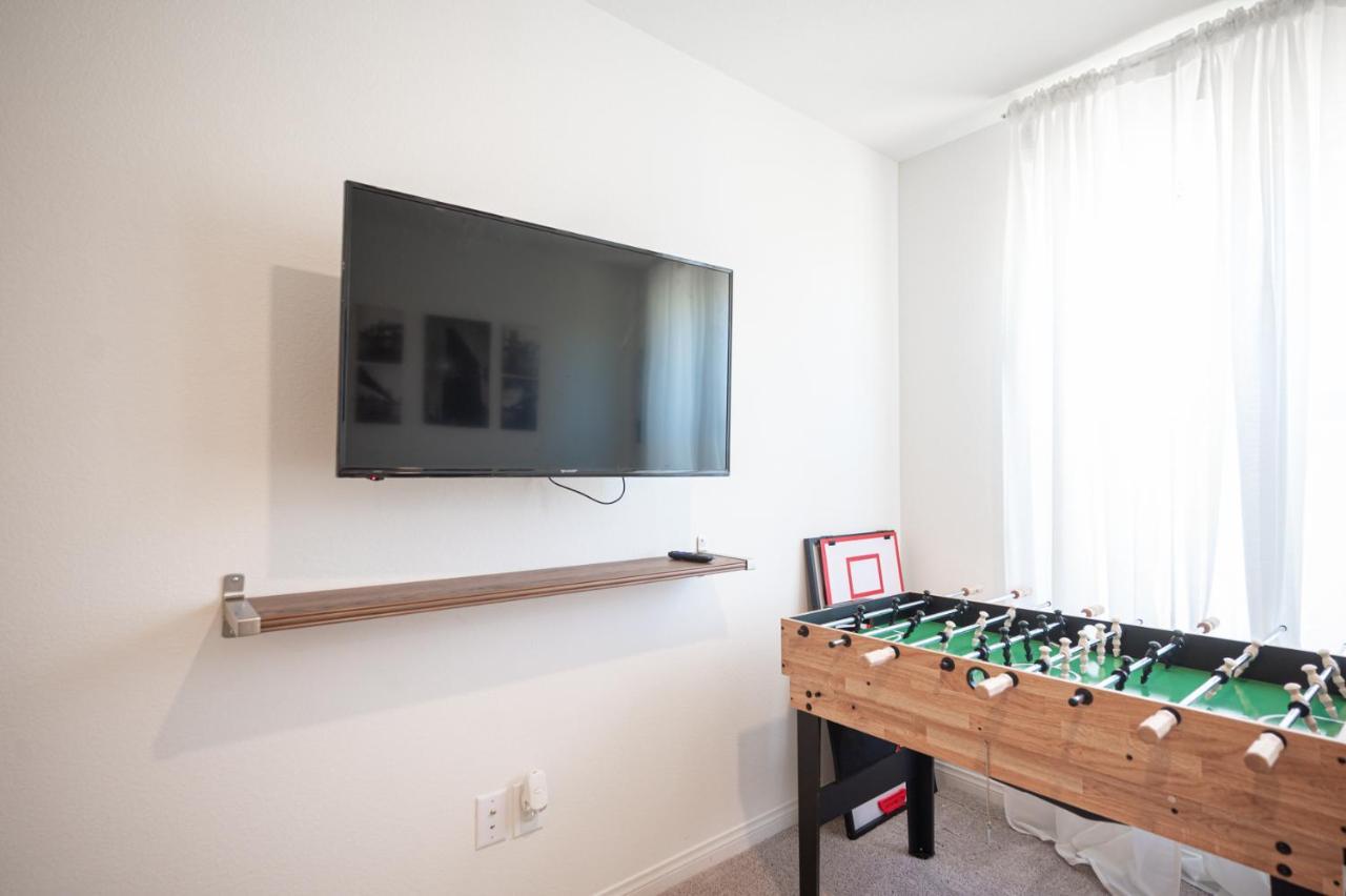 Beautiful Brand New 2 Bedroom Vegas Home! Fits 12 Or More,15-20 Minutes From Lv Strip Las Vegas Kültér fotó